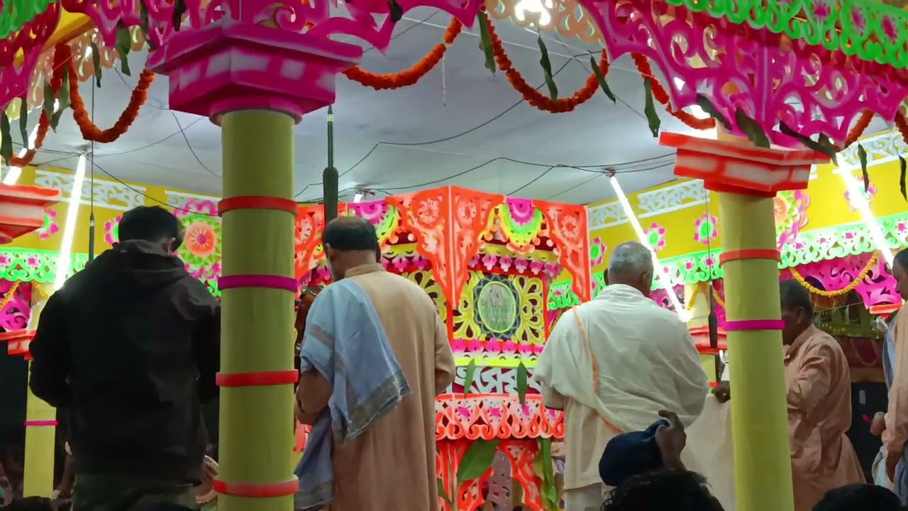 শ্রী শ্রী নব শিব মন্দির সম্প্রদায়- মাগুরা, সেবক- শিশির কুমার বালা।