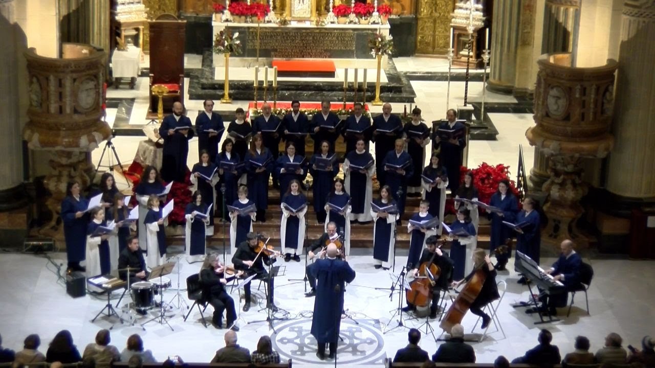 Ave María (G. Caccini / V. Vavilov / Arr. J. Becerra) - Escolanía Domus Carmina