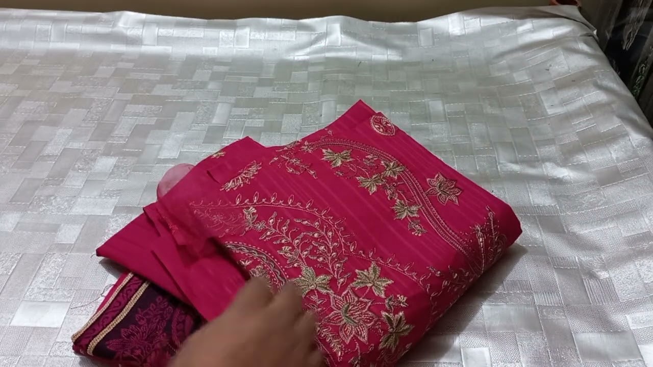 johra dhankari embroidered winter arrival available, what's app 03174888659