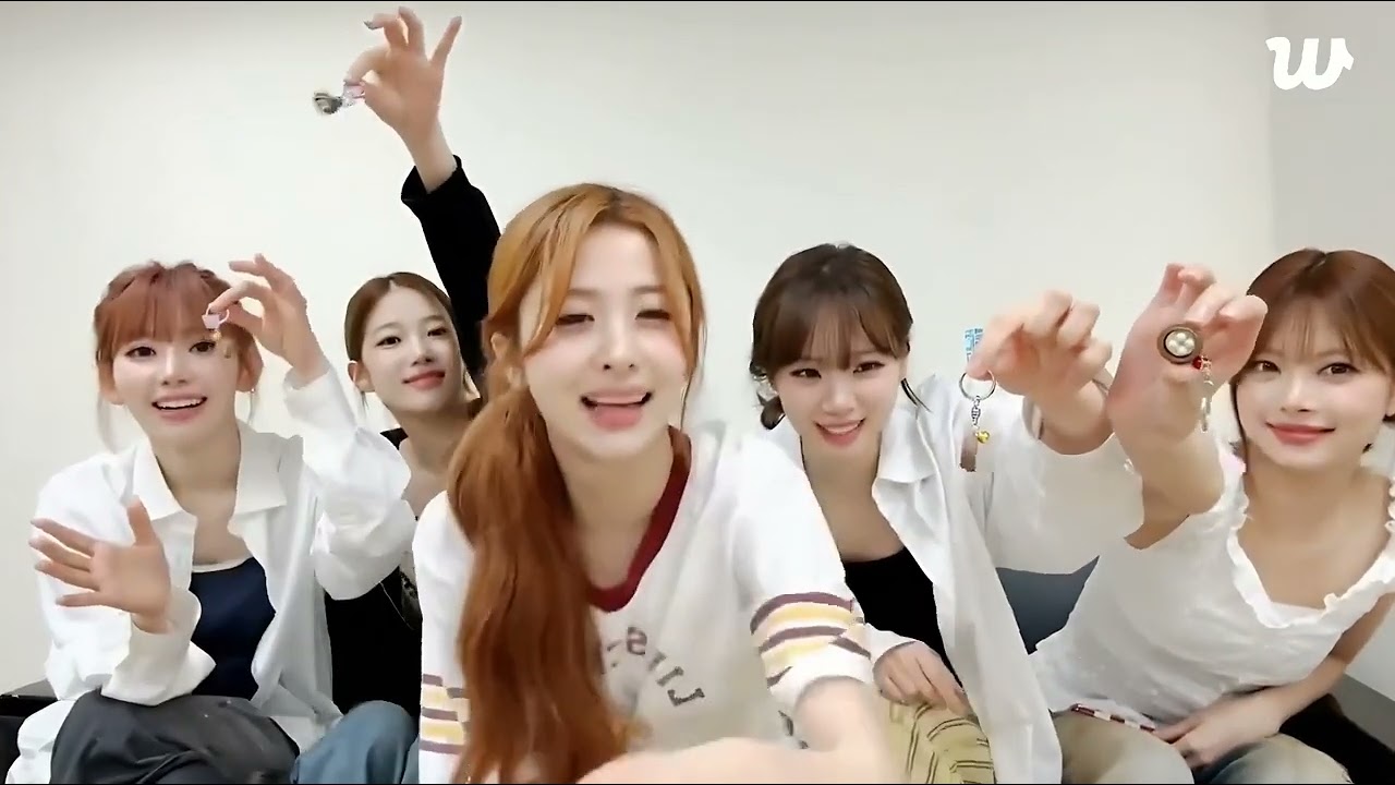 [SUB] 르세라핌 위버스 라이브 LE SSERAFIM WEVERSE LIVE 250720 (행복했어요 TAIPEI CONCERT)