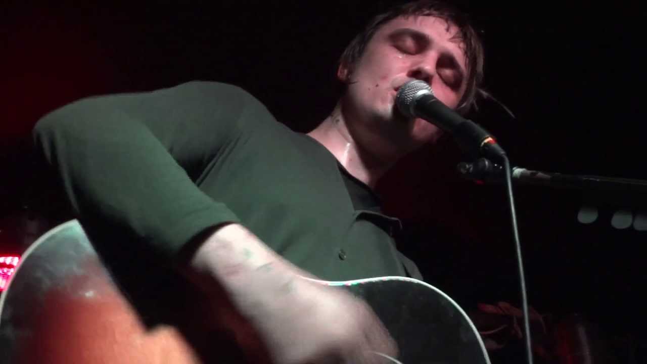 Peter Doherty - Ha ha wall (live at Brixton Jamm)
