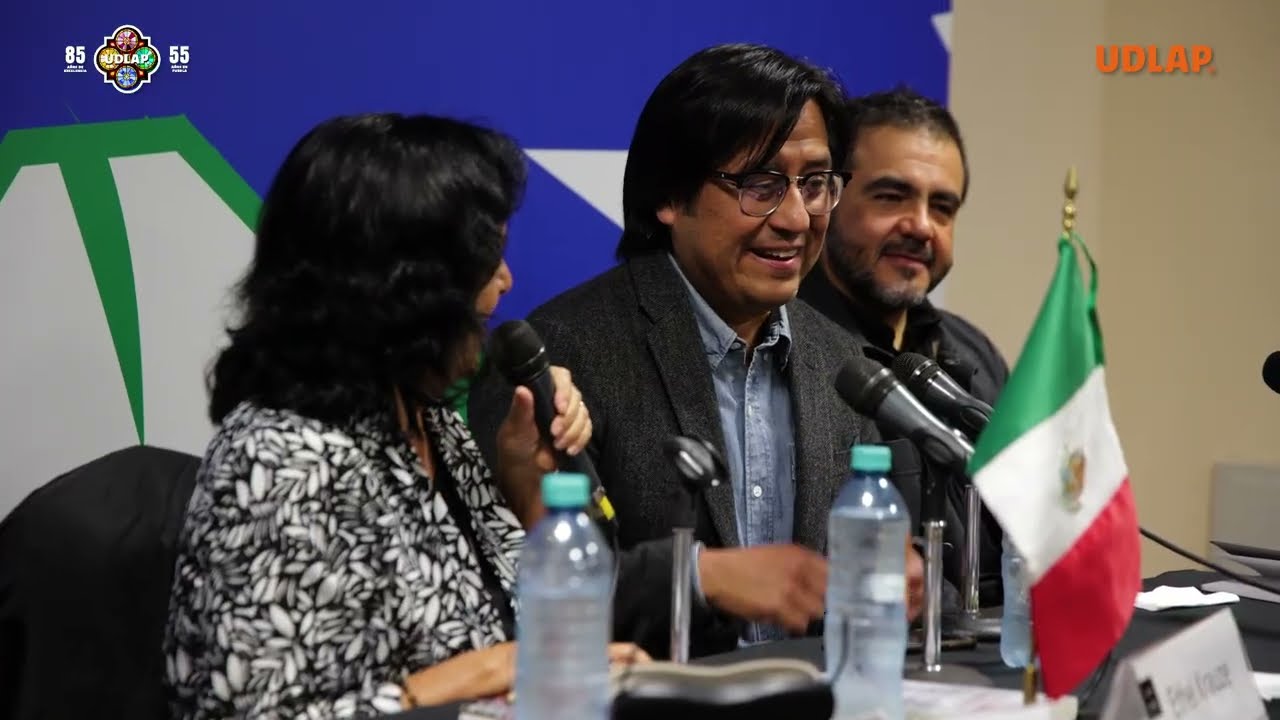 La UDLAP estuvo presente en la Feria Internacional del Libro de Guadalajara