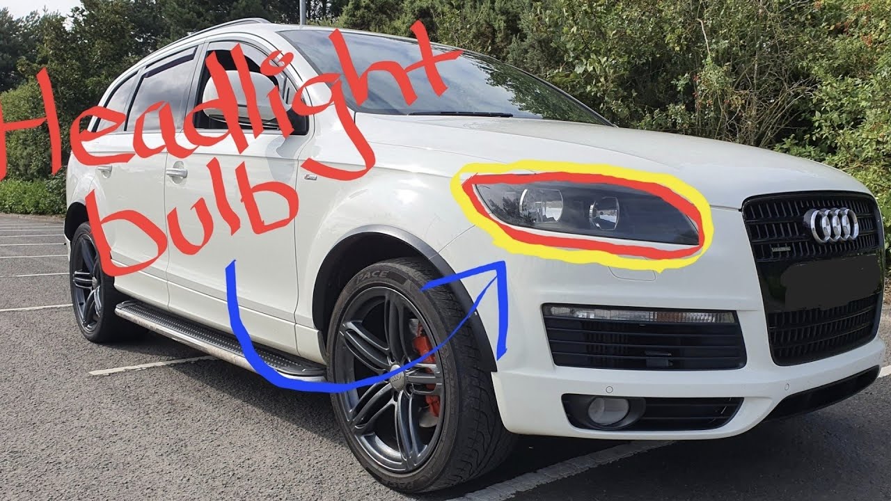 Audi Q7 Headlight Bulb Replacement