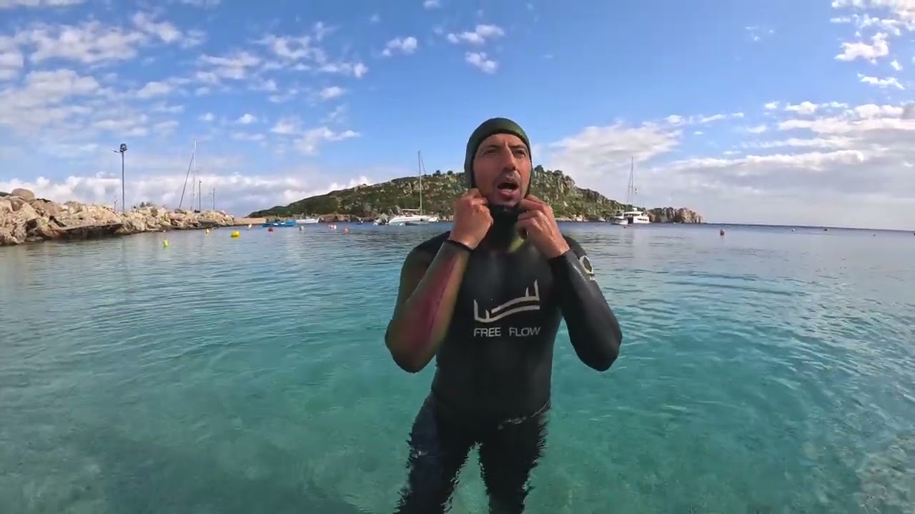 How to doff a Smooth / Open Cell Wetsuit