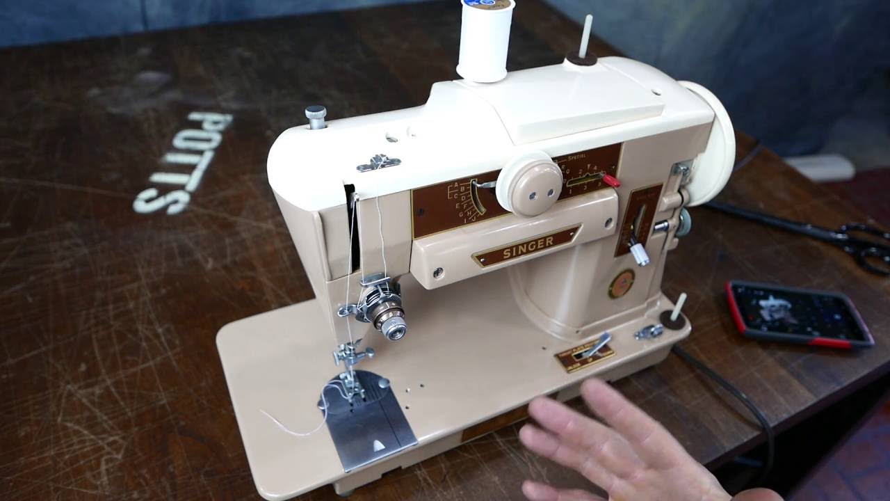 Singer 401A Slant-O-Matic Отличная винтажная швейная машина, изготовленная из лучших материалов т...