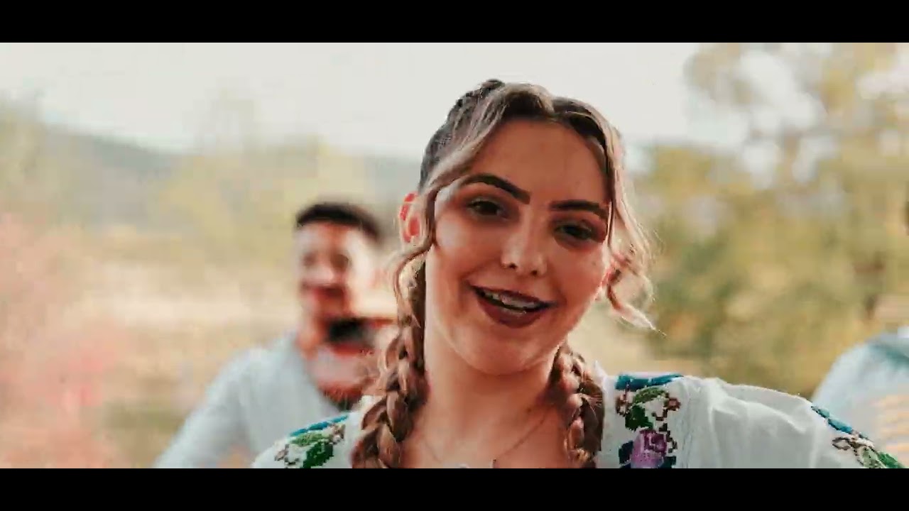 Patricia Martin - Ce stai Ioane răz&acirc;mat ?