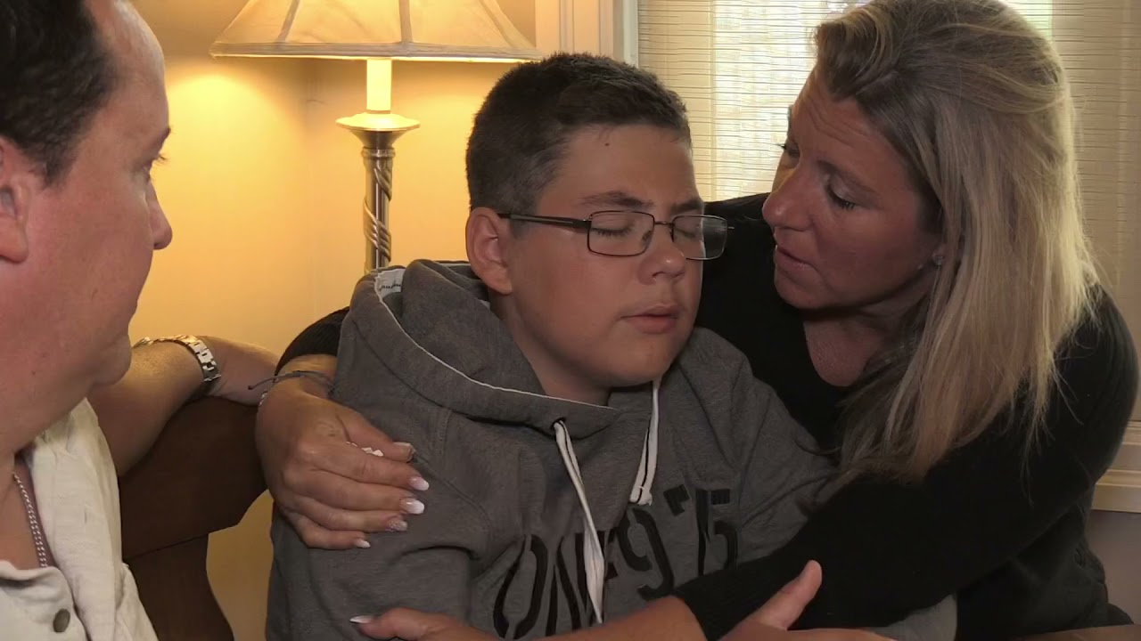 MOTHER WATCHES SON SLOWLY LOSE VISION &ldquo;IT&rsquo;S A STRUGGLE KNOWING THERE IS NOTHING YOU CAN DO TO HELP&rdquo;