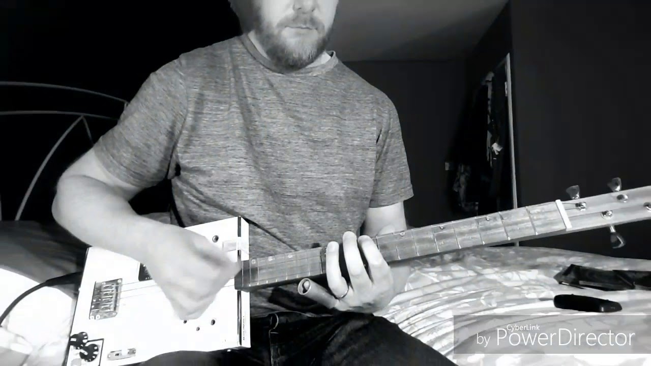 Seven Nation Army - The White Stripes - Cigar Box Guitar Cover with Octave & Slide