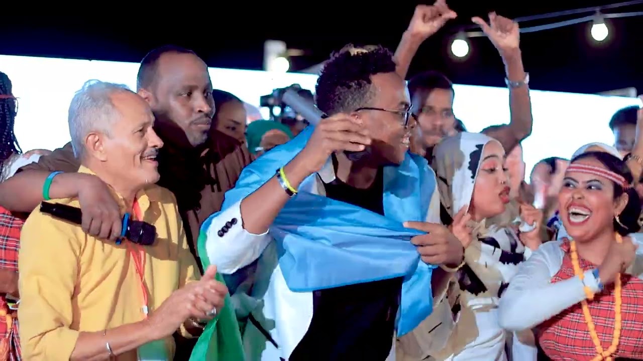 MOHAMED NEE |  MASHUP SOMALI  SHOW ERDA  2025