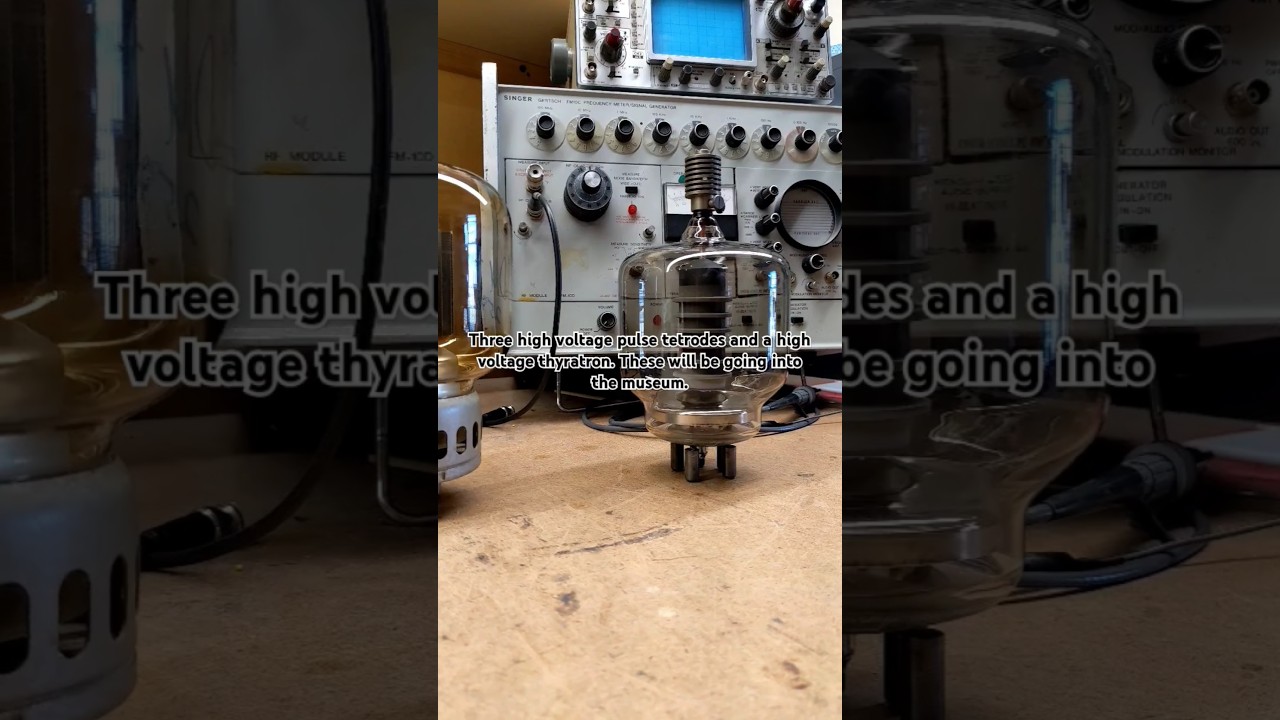 What does a pulse tetrode and a thyratron look like? #amplifier #hamradio #vacuumtube #shorts