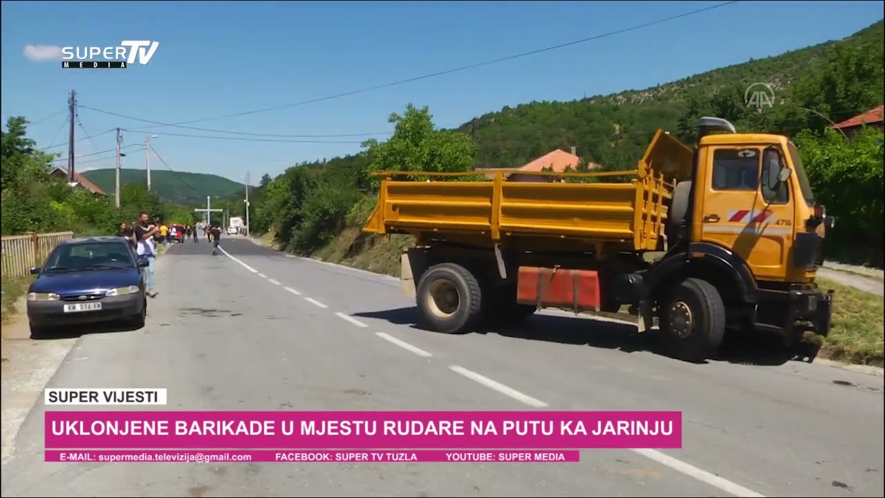 Kosovo: ukljonjene barikade u mjestu Rudare na putu ka Jarinju - Super TV