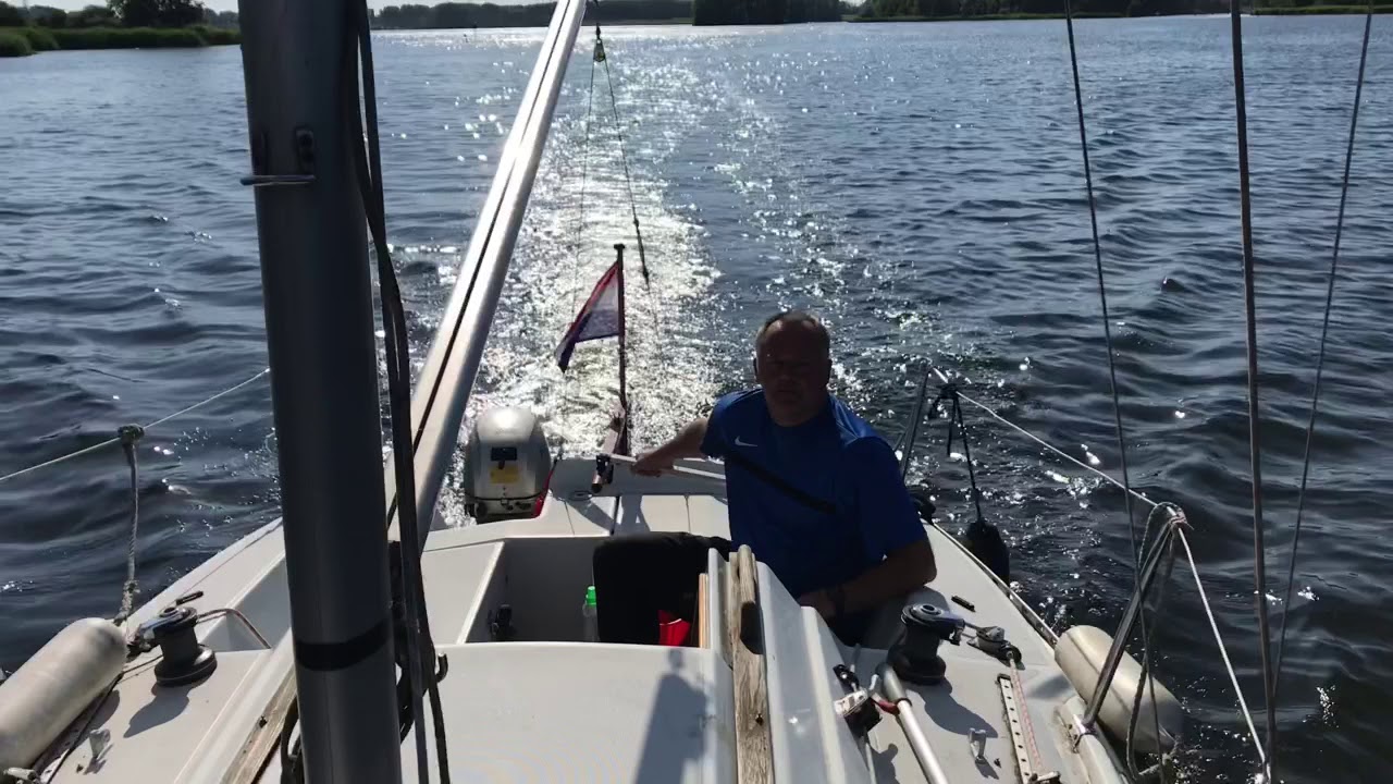 My first 22ft sailboat - sailing my new boat her mooring - Feeling 226
