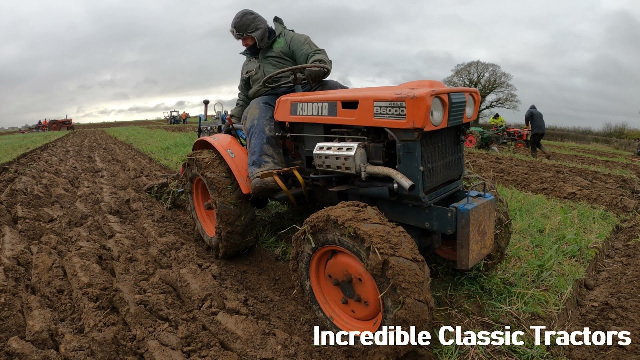 1975 Kubota B6000 D 4WD 0.6 Litre 2-Cyl Diesel Compact Mini Tractor (12.5 HP)