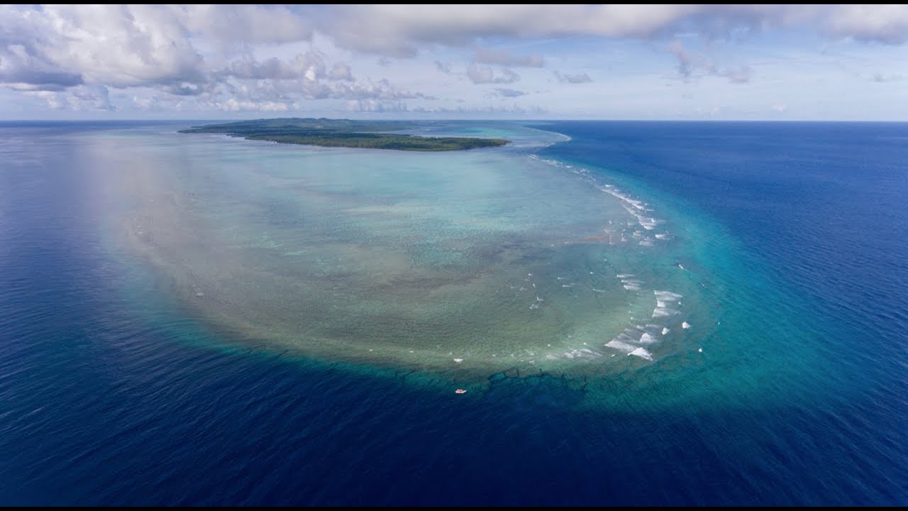 Welcome to the Manta Ray Bay Resort