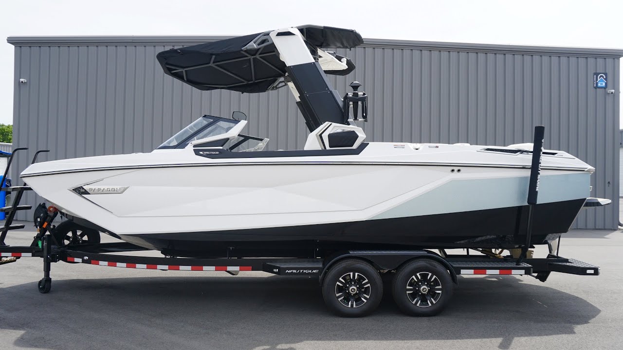 2022 Super Air Nautique G25 Paragon: Walkaround and Review