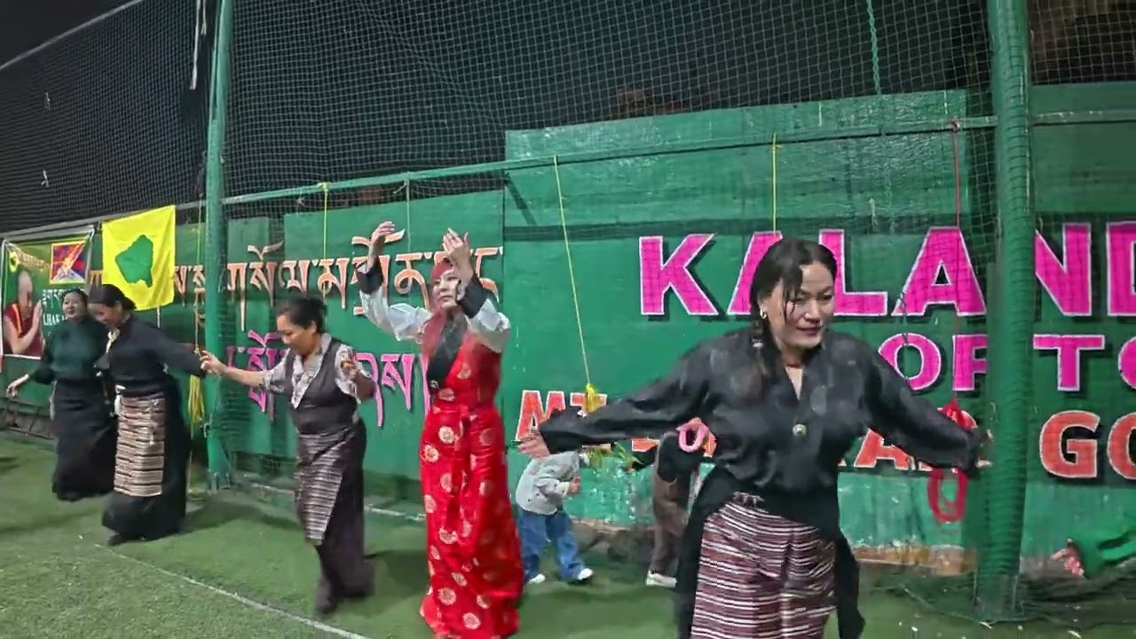 ལྡི་ལི་བསམ་ཡས་གླིང་ལྷག་དཀར་སྒོར་གཞས། ཚན་པ། Delhi Tibetan Lhakar Gorshey part 1.