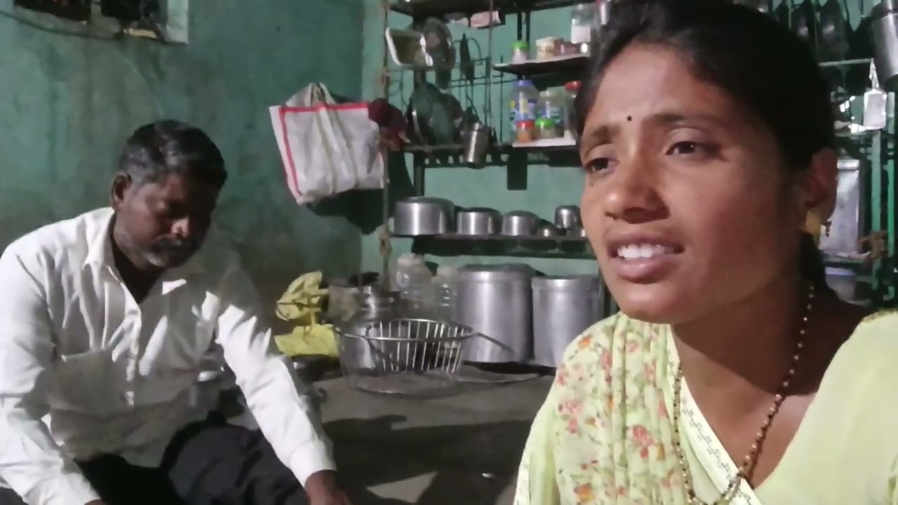नवऱ्याची पार जिरत आली चांगलीच जिरवती आता ।बायकोची किंमत आता कळाया लागली का बोंबला आता 😭#गावठीपुनम 