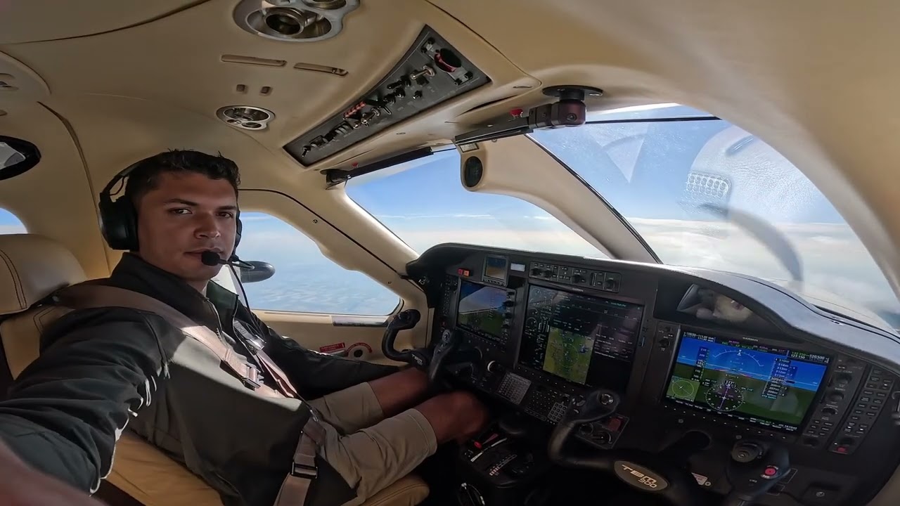 Flying to the World’s Greatest Airshow in the TBM900!