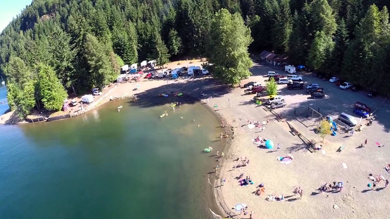 Comox Lake Cumbyville Drone