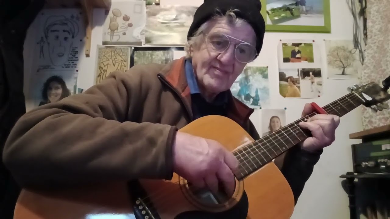 UN PEU PLUS HAUT UN PEU PLUS LOIN Giulia & Mpc LA  lam rém  DO MI7 MI SOL7