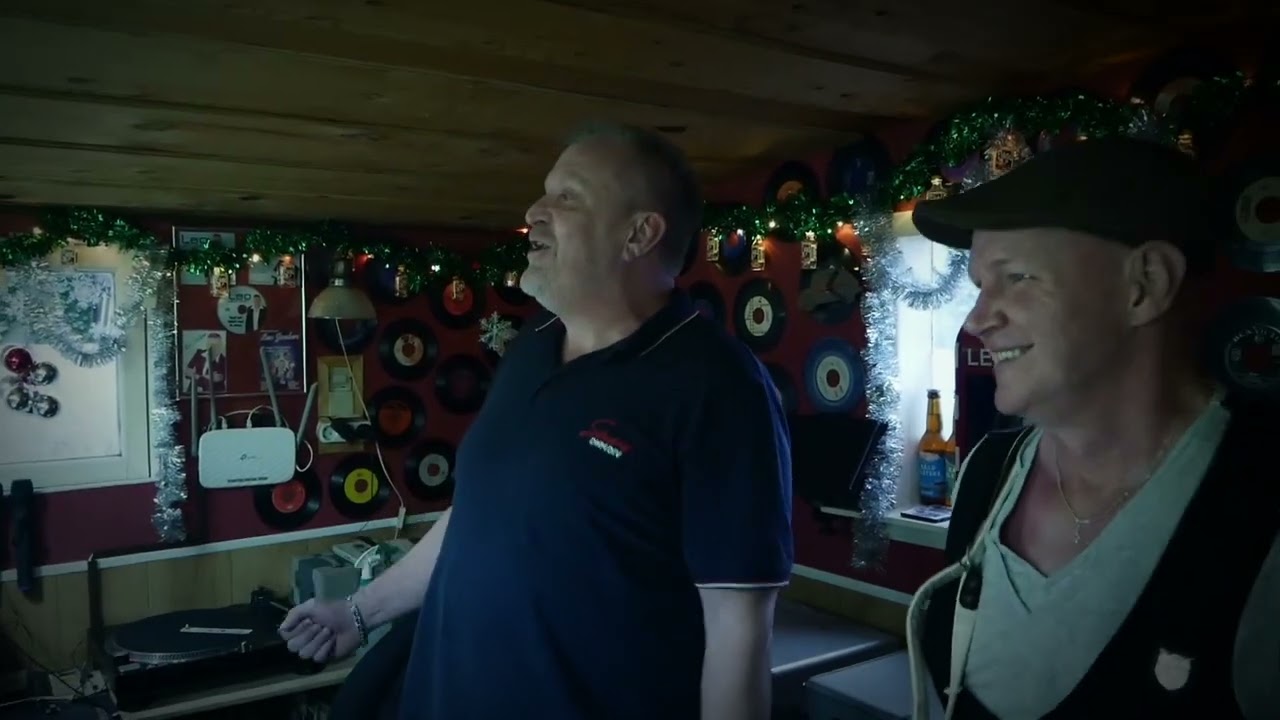 Leo Jonker-Op zoek naar geluk (2 0)-Tekst Peter Alma
