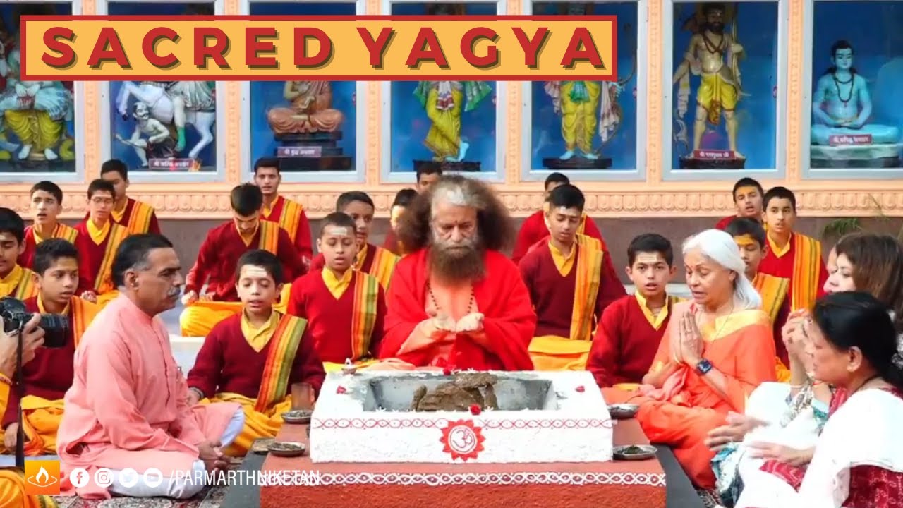 Sacred Morning Yagya in the Presence of HH Param Pujya Swamiji || 02 Nov 2022