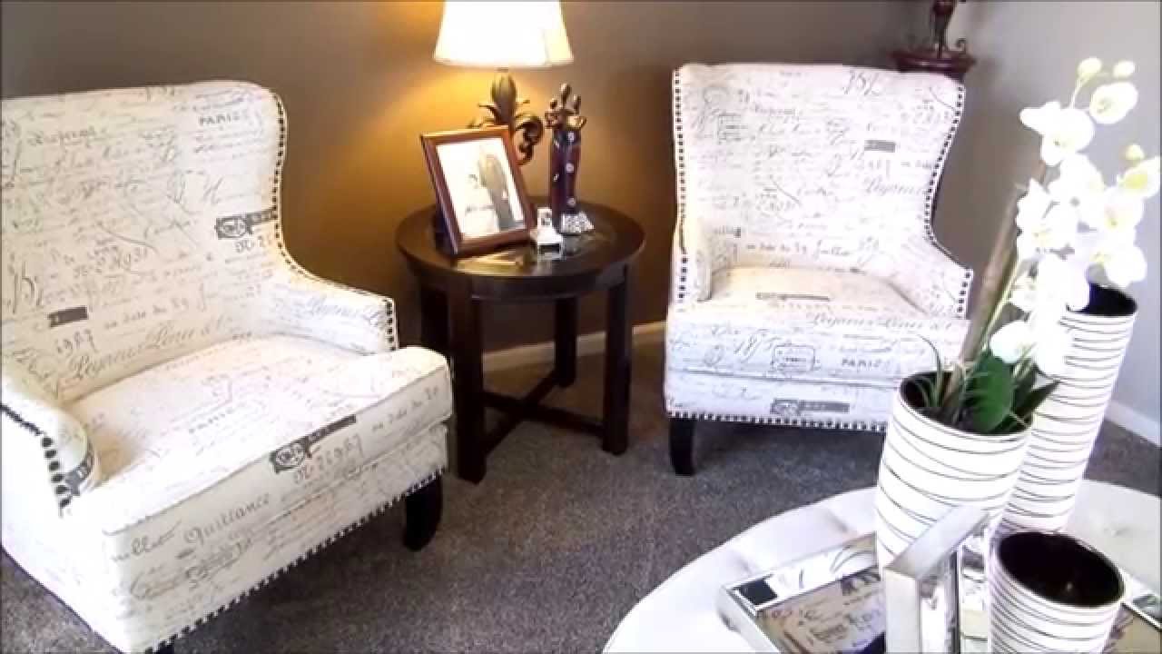How To Decorate Your Coffee Table
