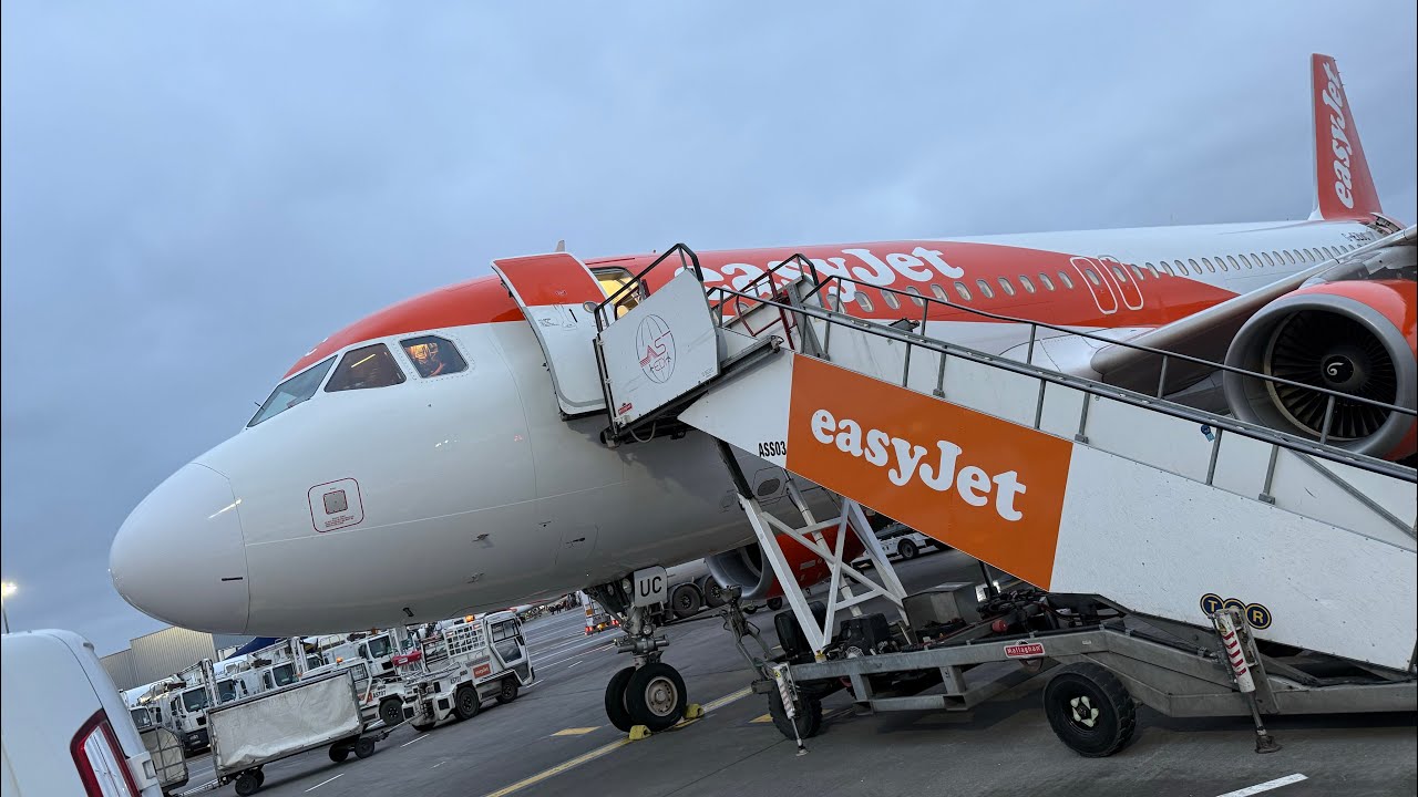 EasyJet A320-214 G-EZUC Birmingham to Edinburgh 