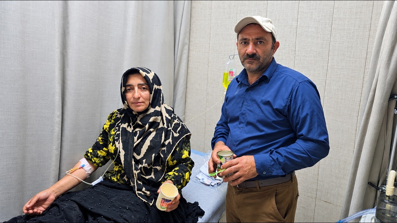 Farideh's condition worsened; what was the outcome of the emergency trip to the city hospital?