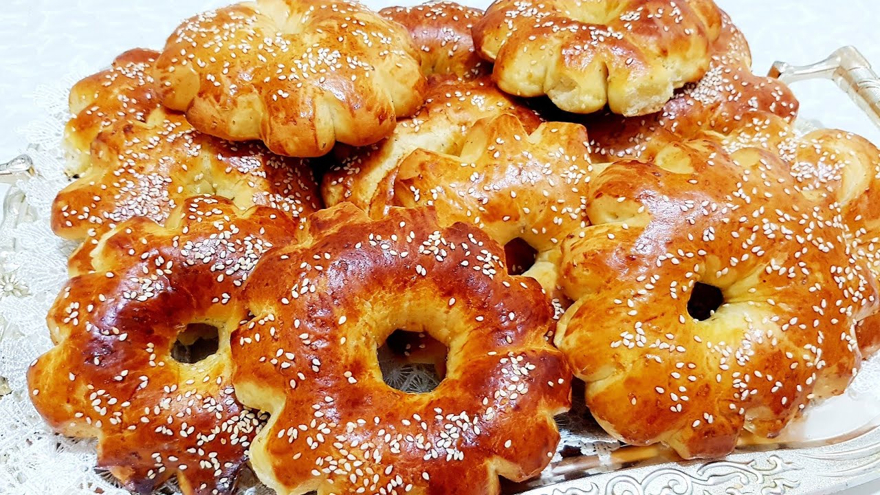كعك ناس الغرب قدمايقعد يبقى طري والسر في آخرالفديو