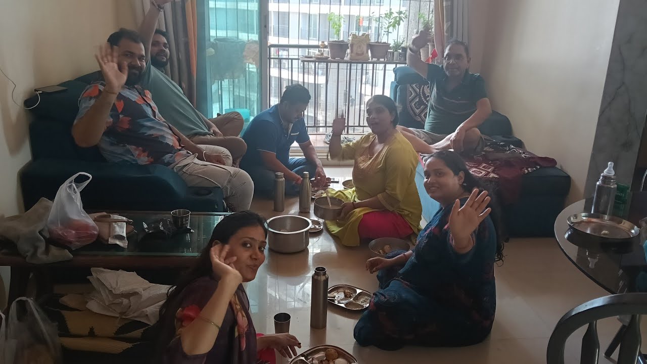 Bhai London Se Aaya ❤️ | Ghar Pe Paniyaram Banaya & Saath Me World Cup Match Dekha | Family Vlog
