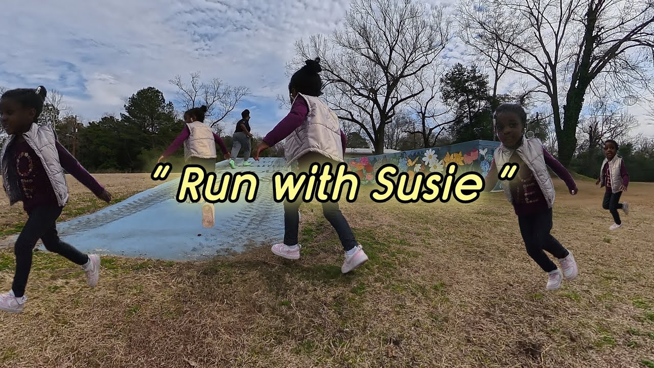 Susie races Mom at the park 🏃🏾‍♀️🏁