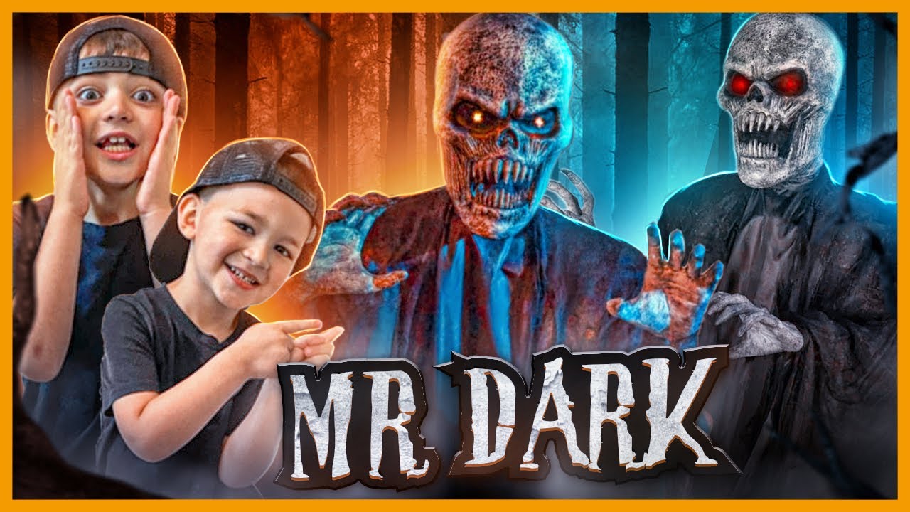 spirit Halloween Mr. Dark unboxing | new spirit Halloween animatronics | Mr. dark