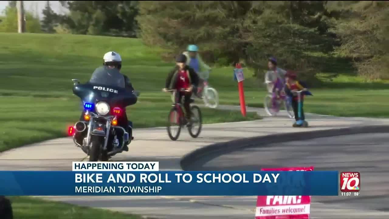 Okemos Public Schools celebrate Bike and Roll to School day