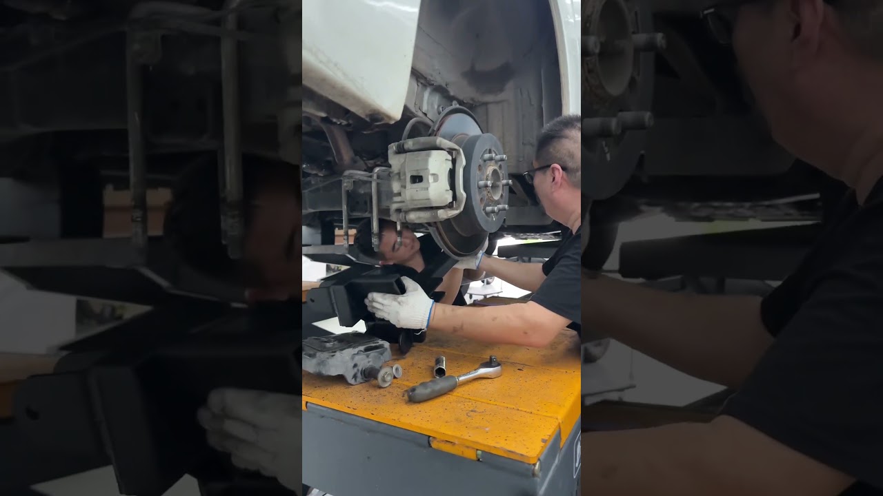 Toyota Hiace chassis suspension that must be modified 