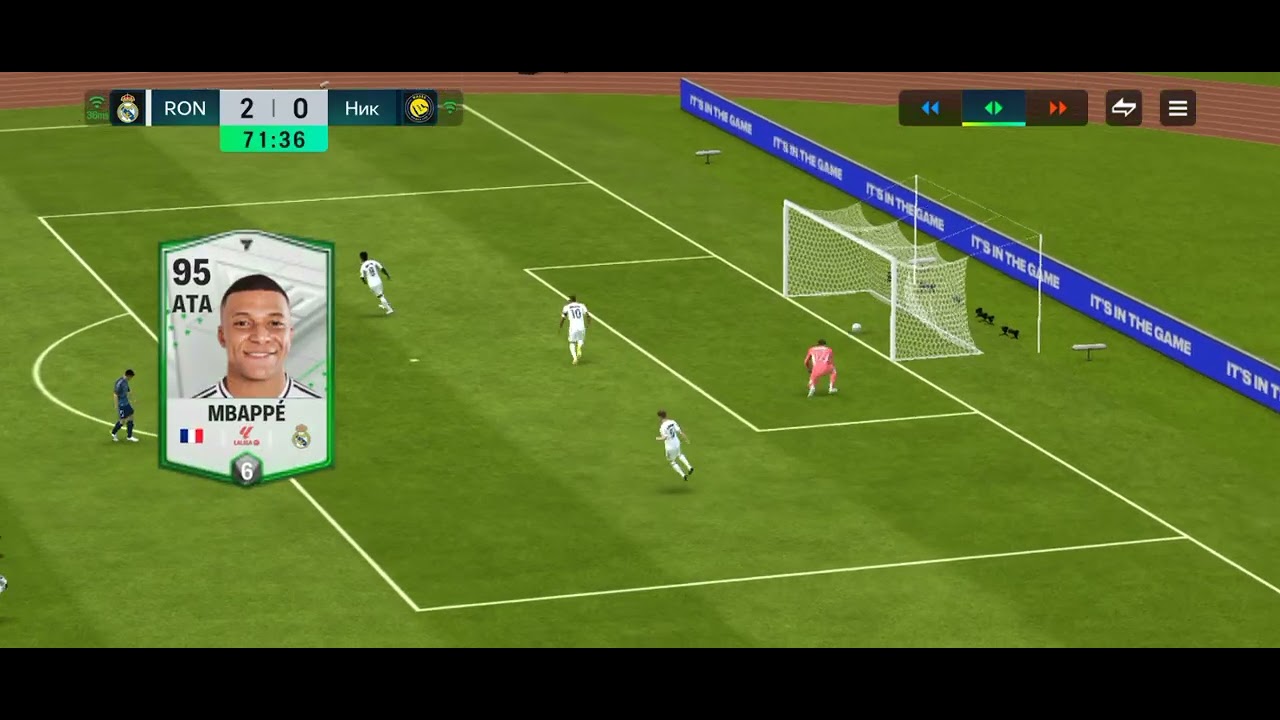 EU JOGANDO FIFA