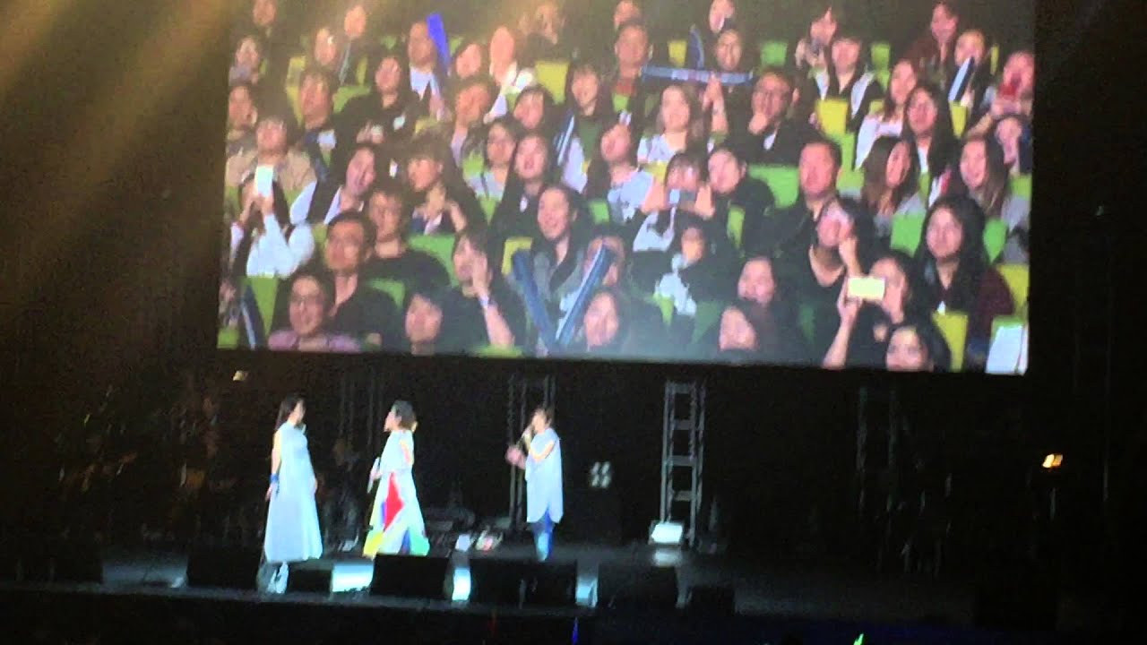 S.H.E墨爾本演唱會talking 師姐師妹獻專輯