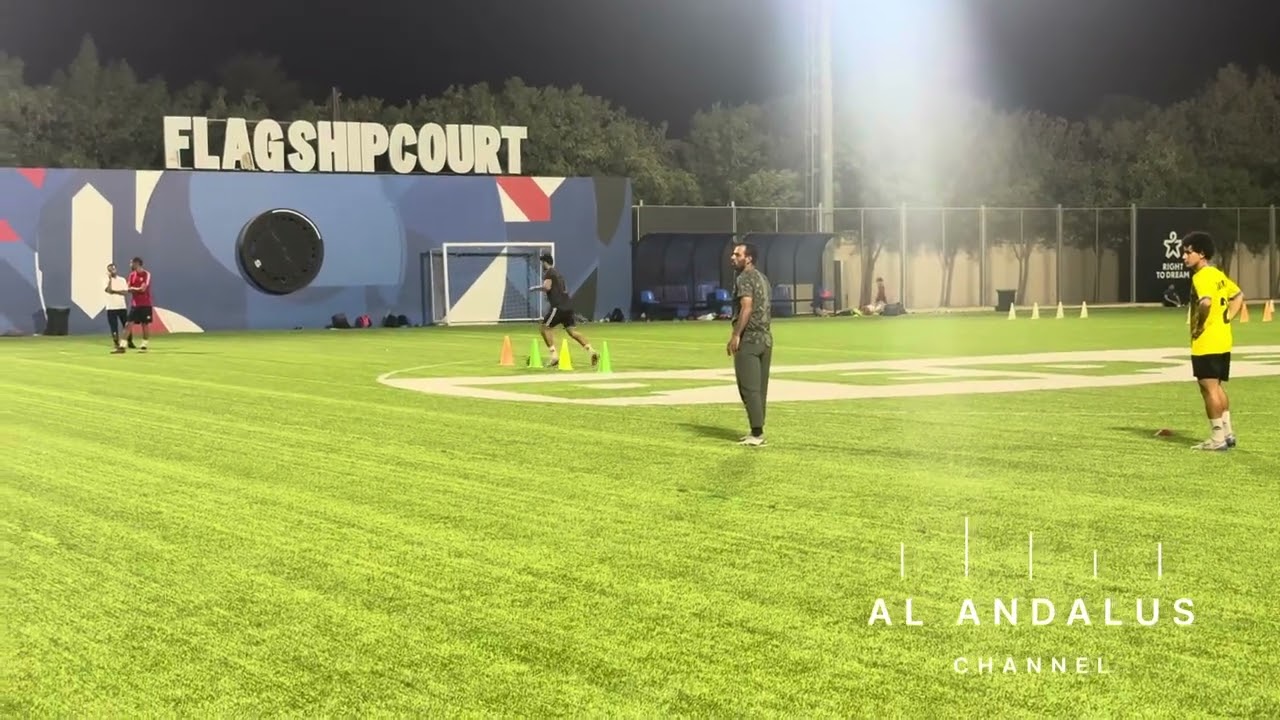 شاهد بنفسك أول مراحل البناء للفريق الأول بنادي الهرم وتطوير اللاعبين من خلال تمارين مواقف اللعب 