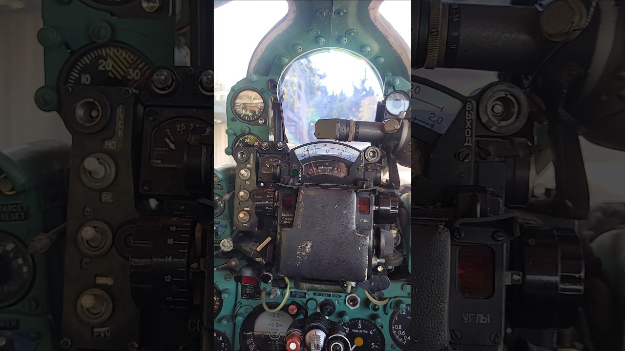 Inside A Mig21🤩🔥 #aviation #plane #airplane #cockpit #mig21 #fighterjet
