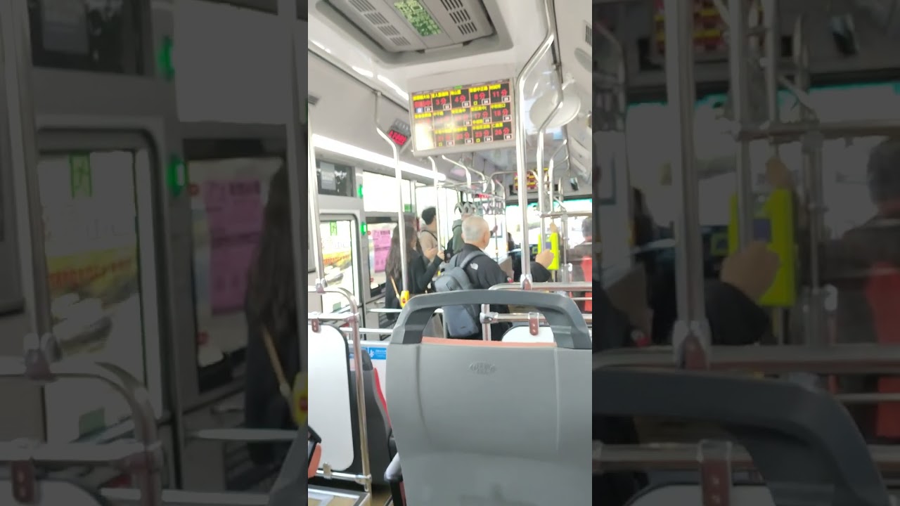 2026年2月12日首都客運新款總盈845電動公車EAA-588#公車 ，行徑新莊幸福路商圈，建福路口往中平路。