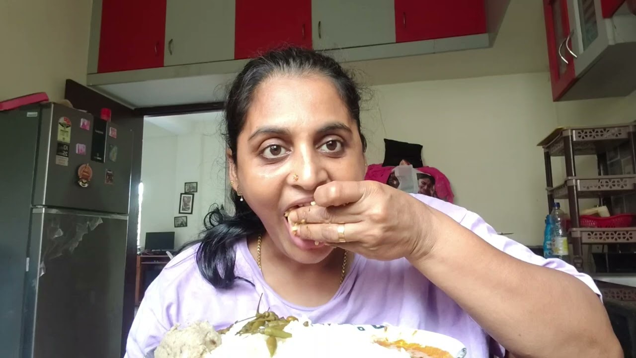ഇന്ന് ചെറുപയർ പുഴുക്ക് 😊😊😊😊