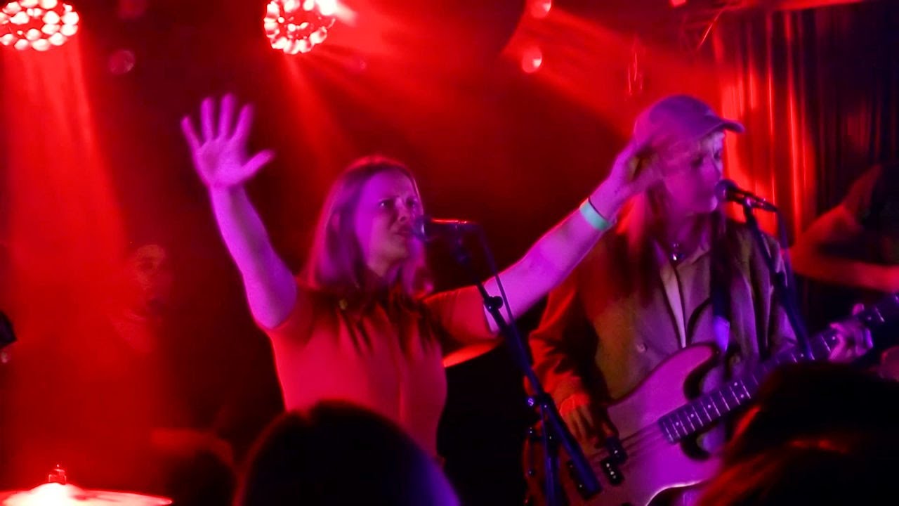 Kristiina - It-boy - Live at Lepakkomies, Helsinki, Nov. 22, 2024
