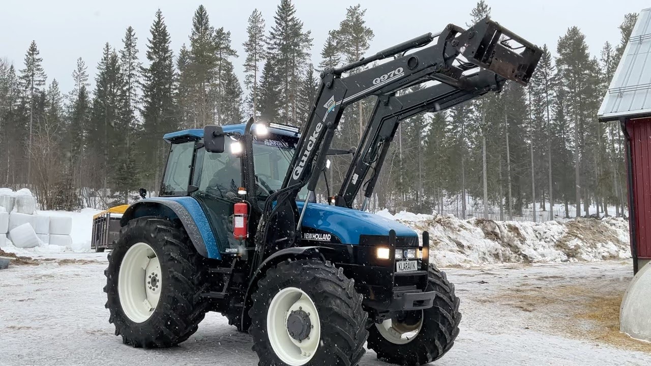 K&ouml;p Traktor New Holland TM115 p&aring; Klaravik