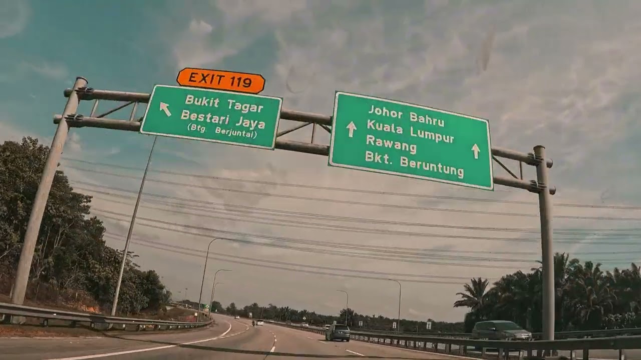 A Reflective Drive on Malaysia’s Highway | On The Road #36