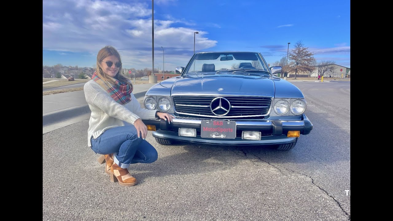 COLLEGE GIRL REVIEWS 1987 MERCEDES BENZ 560 SL