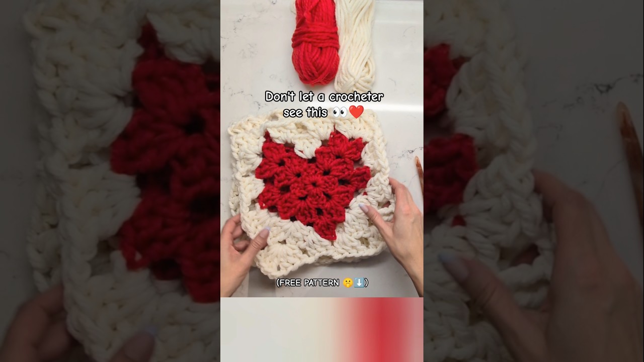 ❤️EASY Heart Granny Square! Free pattern! FREE PATTERN link pinned in comments ⬇️❤️