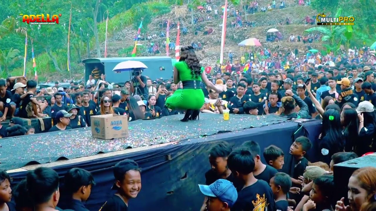 SELENDANG BIRU - Difarina Indra || OM ADELLA LIVE PAKEM GENERATION