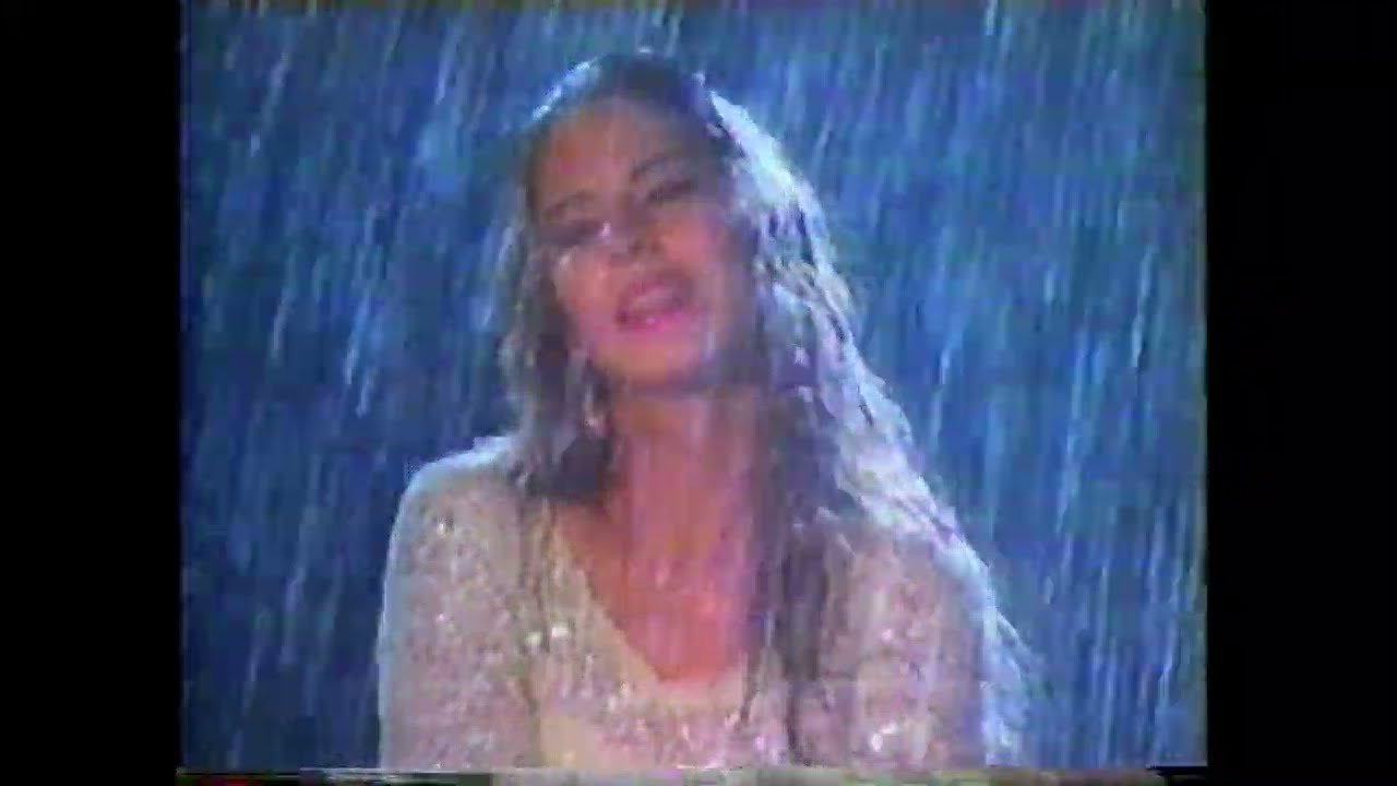 Roxana Valdivieso - Salvaje Amor (Video Musical)