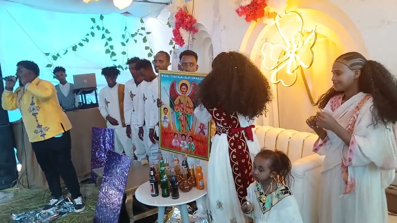 ስነ ስርዓት ውህብቶ ካብ ኣብ ስደት ዝርካባ ኣሕዋት መርዓ ተኣምር ምስ ኪዳን (The Gift Ceromeny)