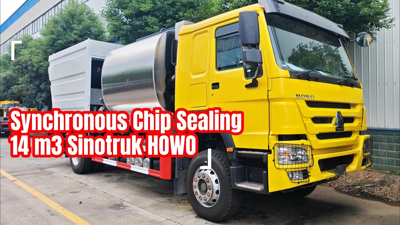 Synchronous Chip Sealer Truck 14m3/Sinotruk HOWO 300HP